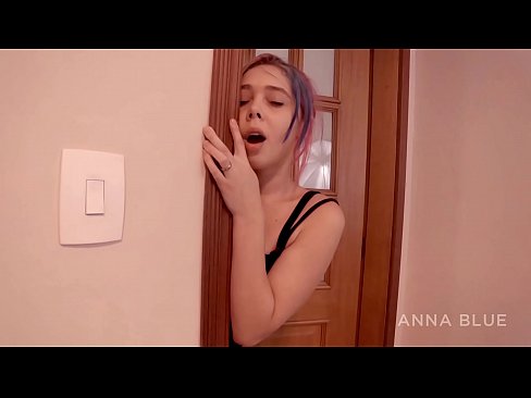 ❤️ Sain oma venna peale tagasi. Ma seksisin tema sõbrannaga. lesbi tasub kätte. ️❌ Anaal video at us